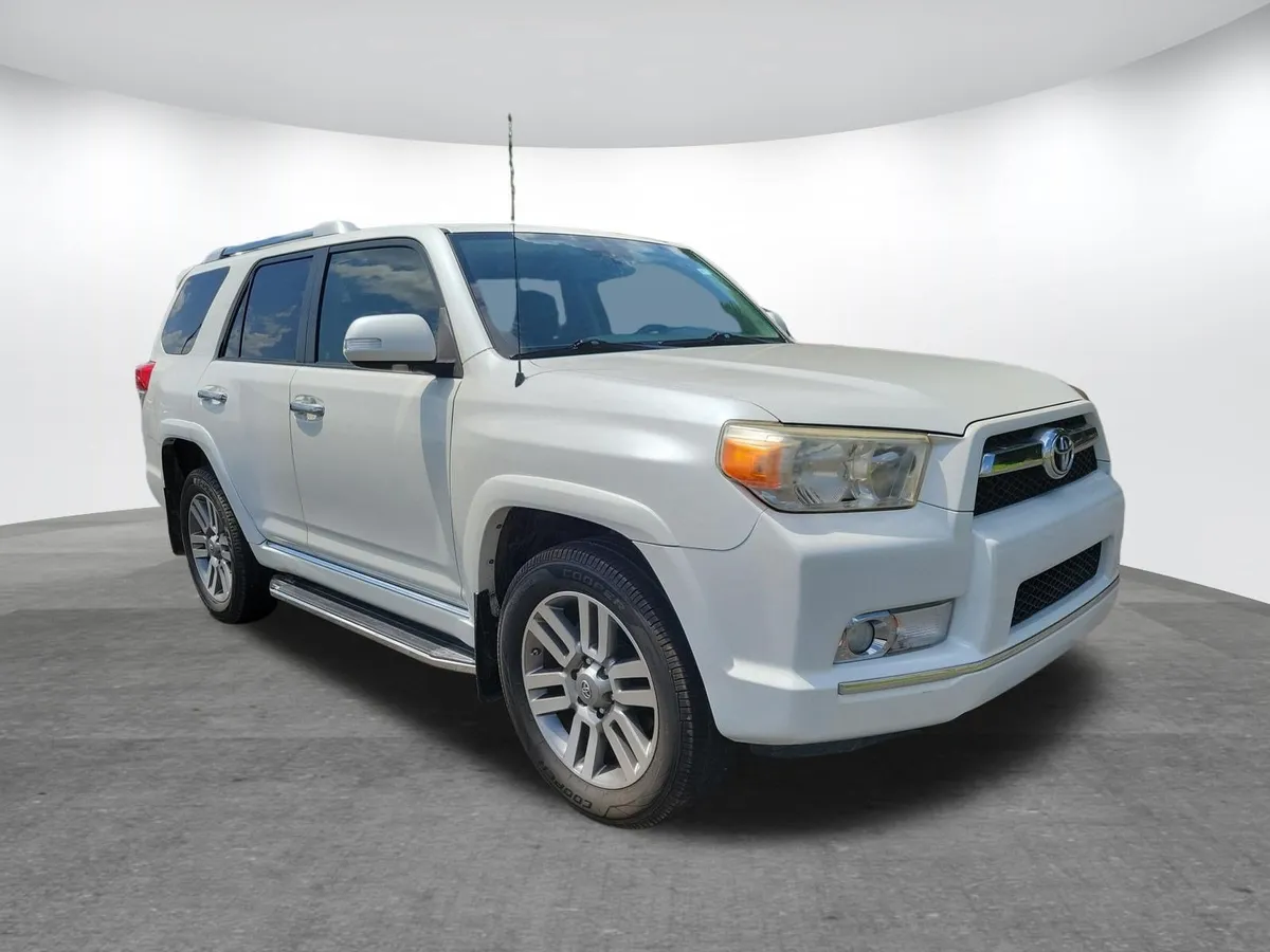 2012 Toyota 4Runner Limited thumbnail 17
