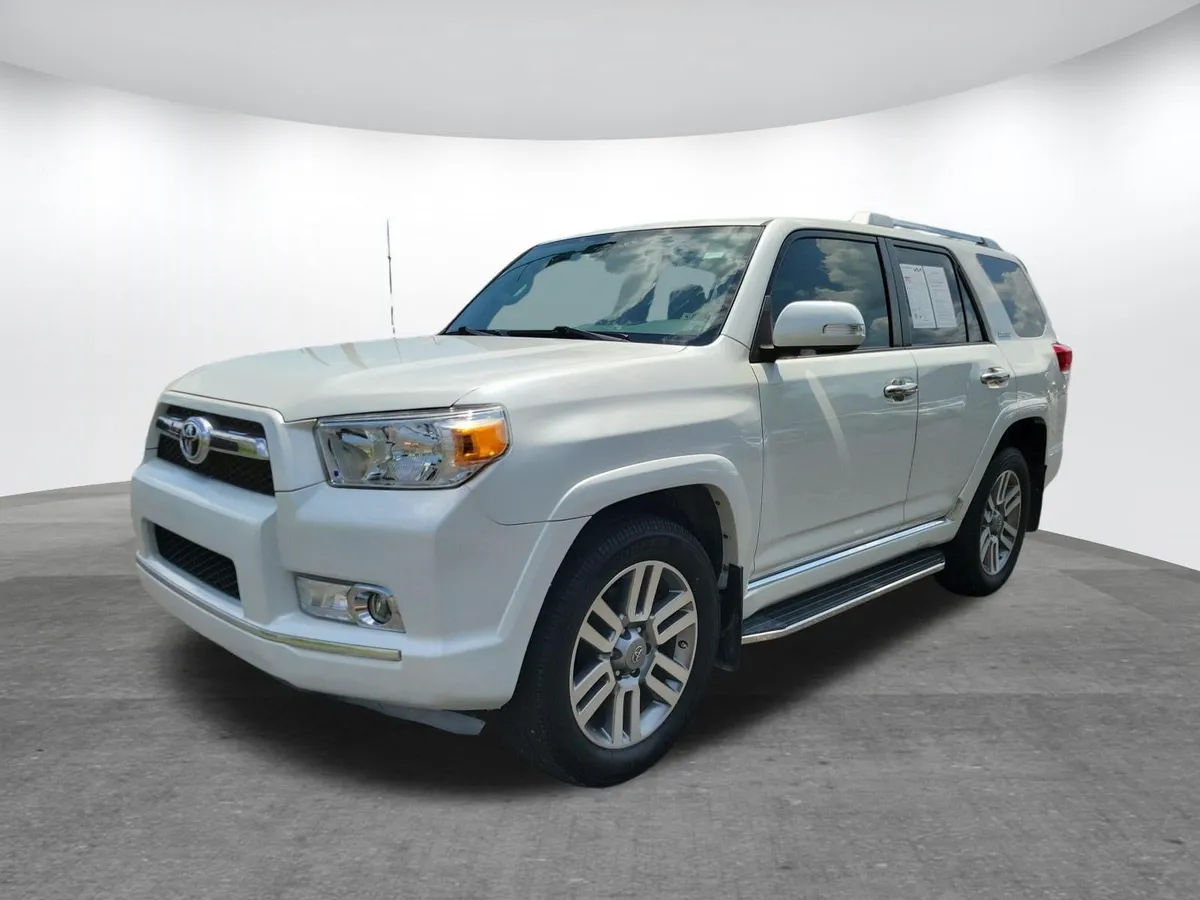2012 Toyota 4Runner Limited thumbnail 19