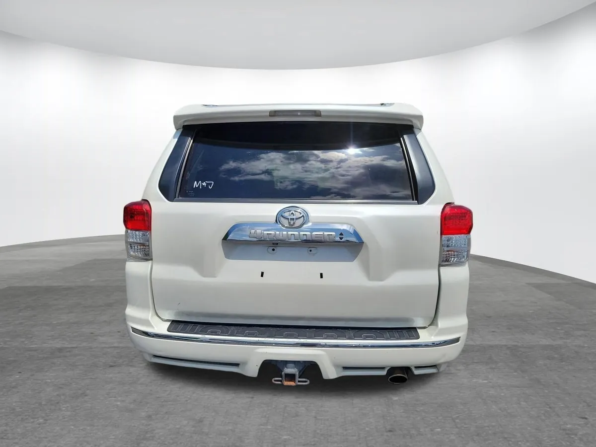 2012 Toyota 4Runner Limited thumbnail 22