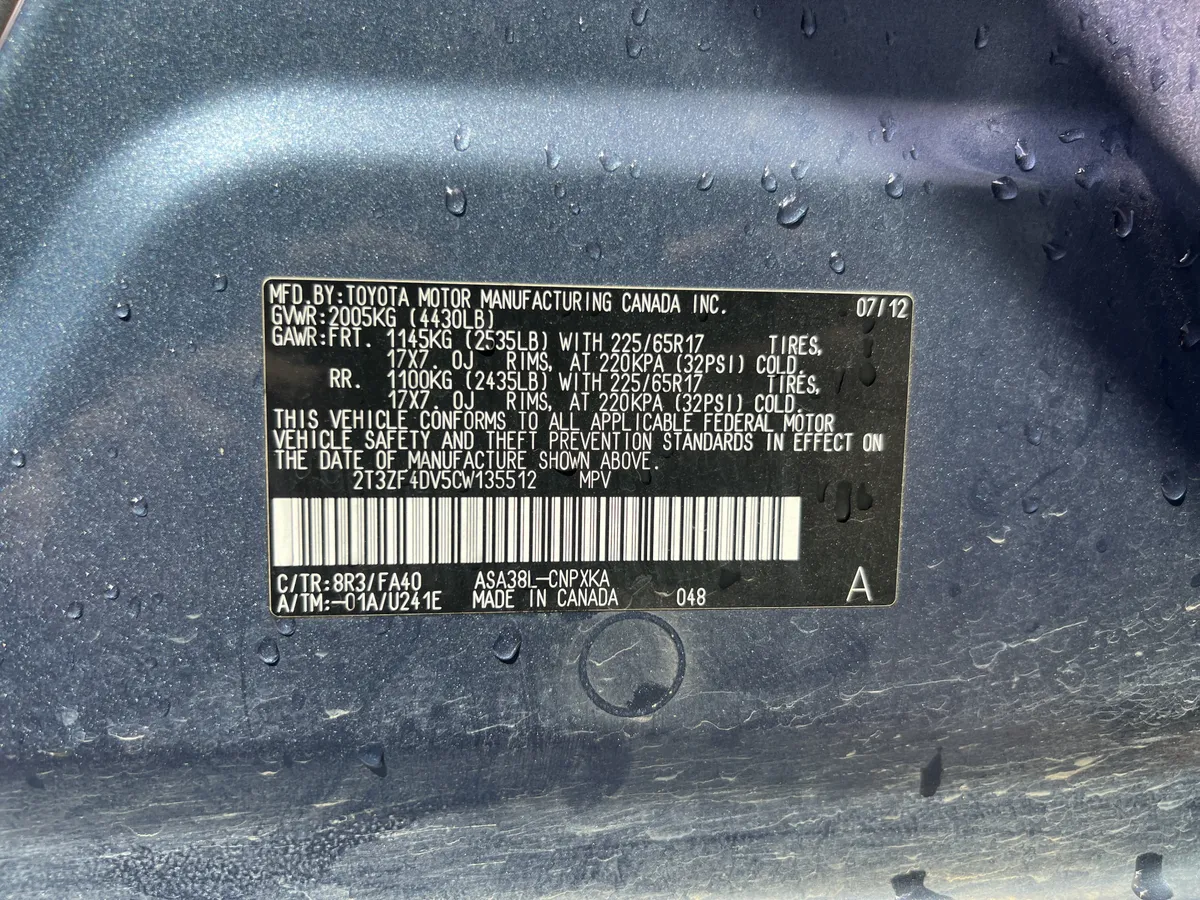 2012 Toyota RAV4 thumbnail 34