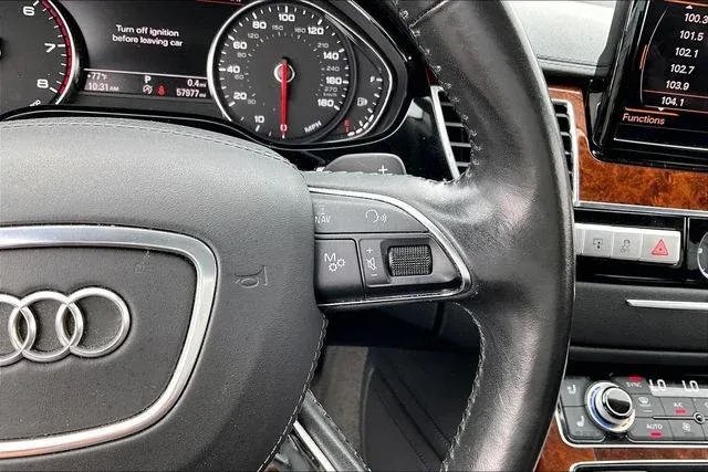 2013 Audi A8 L 4.0T thumbnail 11
