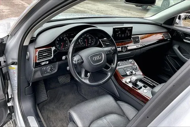 2013 Audi A8 L 4.0T thumbnail 14