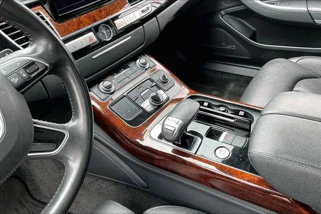 2013 Audi A8 L 4.0T thumbnail 15