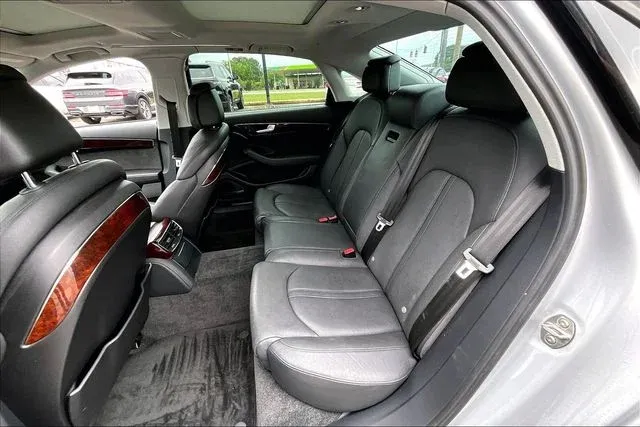 2013 Audi A8 L 4.0T thumbnail 19