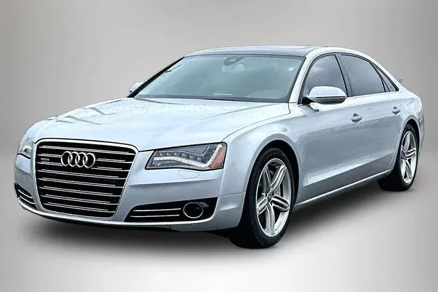 2013 Audi A8 L 4.0T thumbnail 2