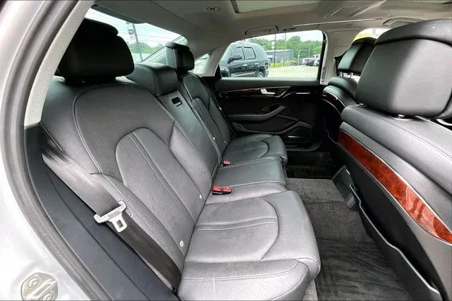 2013 Audi A8 L 4.0T thumbnail 20