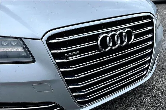 2013 Audi A8 L 4.0T thumbnail 28