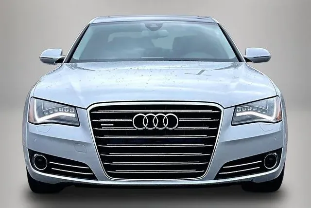 2013 Audi A8 L 4.0T thumbnail 3