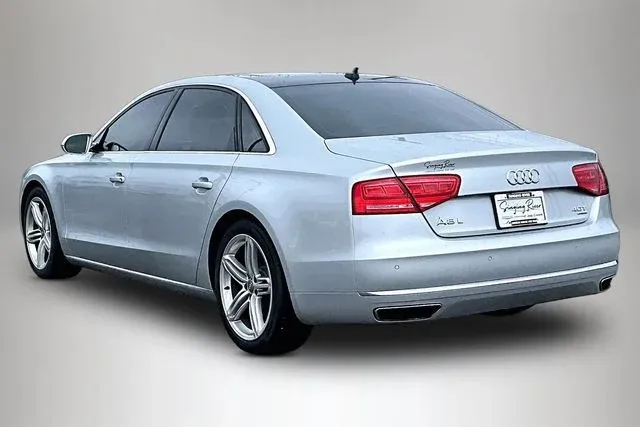 2013 Audi A8 L 4.0T thumbnail 4