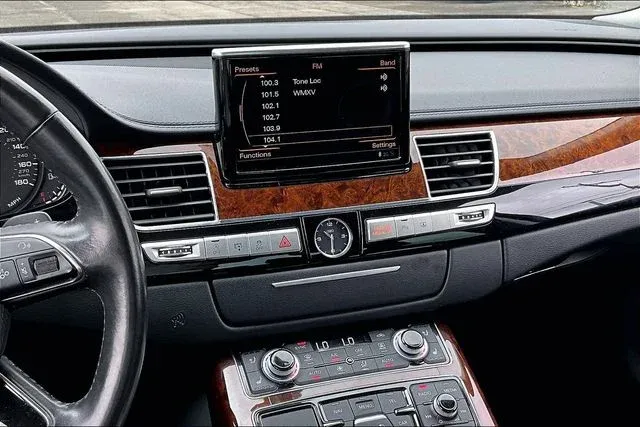 2013 Audi A8 L 4.0T thumbnail 9