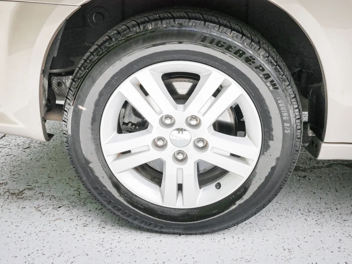 2013 Dodge Grand Caravan Crew thumbnail 12