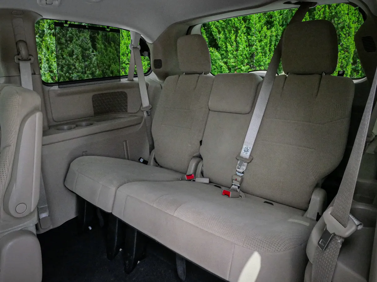 2013 Dodge Grand Caravan Crew thumbnail 30