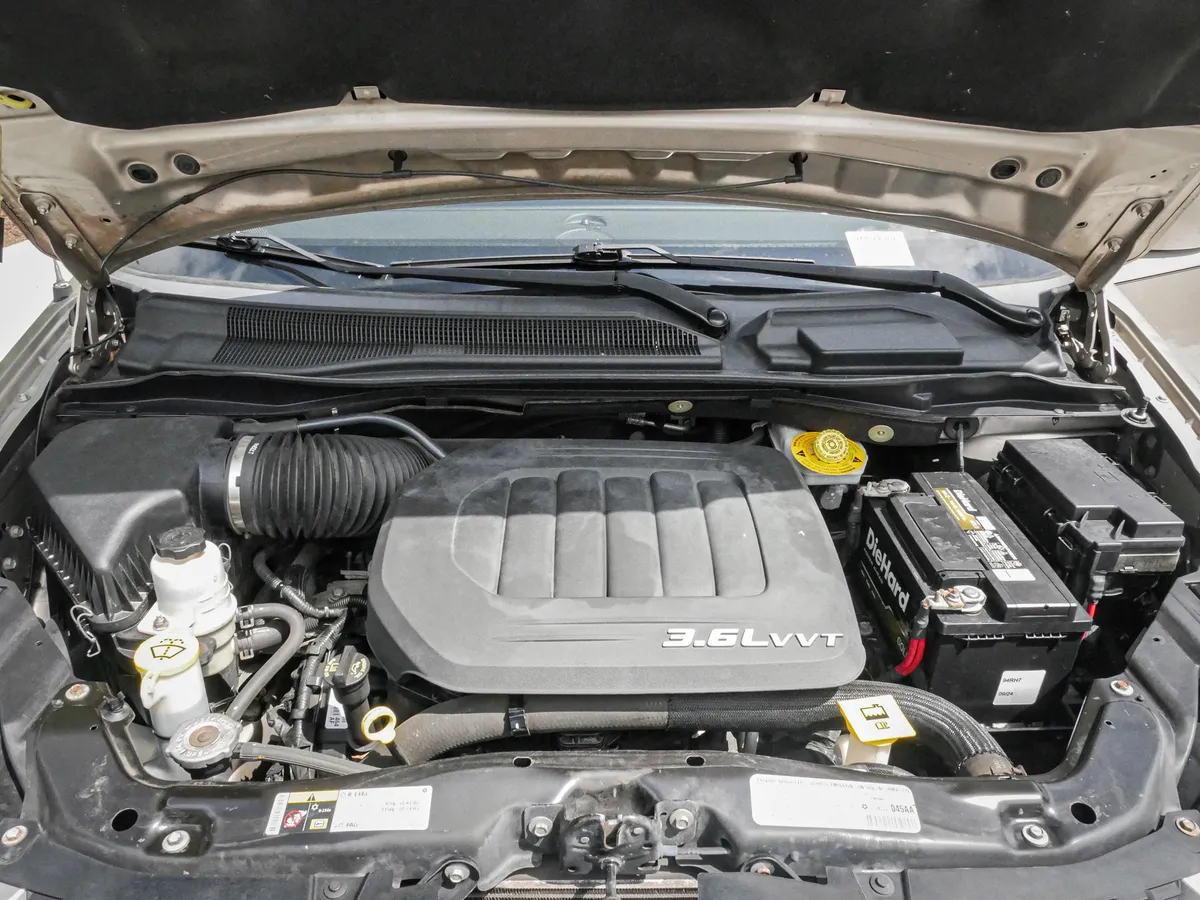 2013 Dodge Grand Caravan Crew thumbnail 33