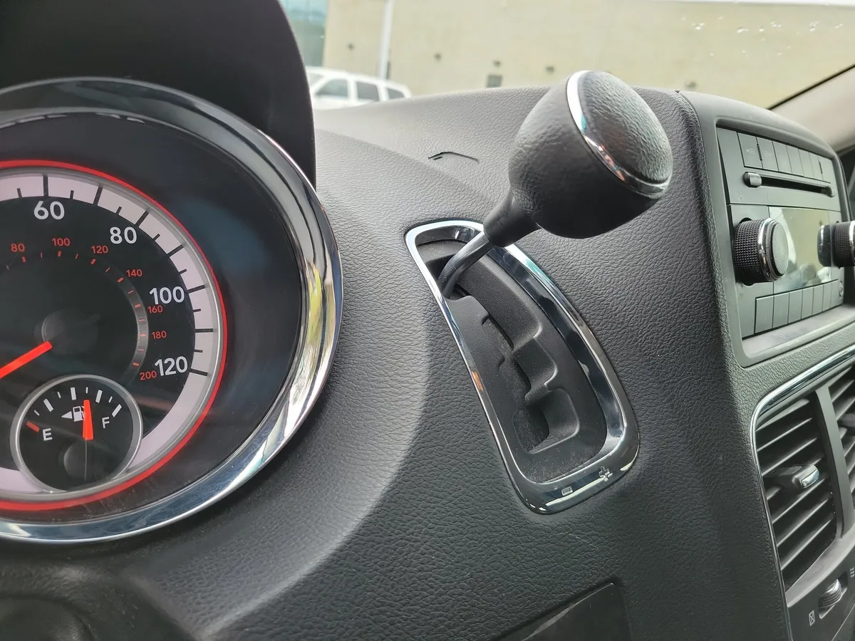 2013 Dodge Grand Caravan SE thumbnail 19