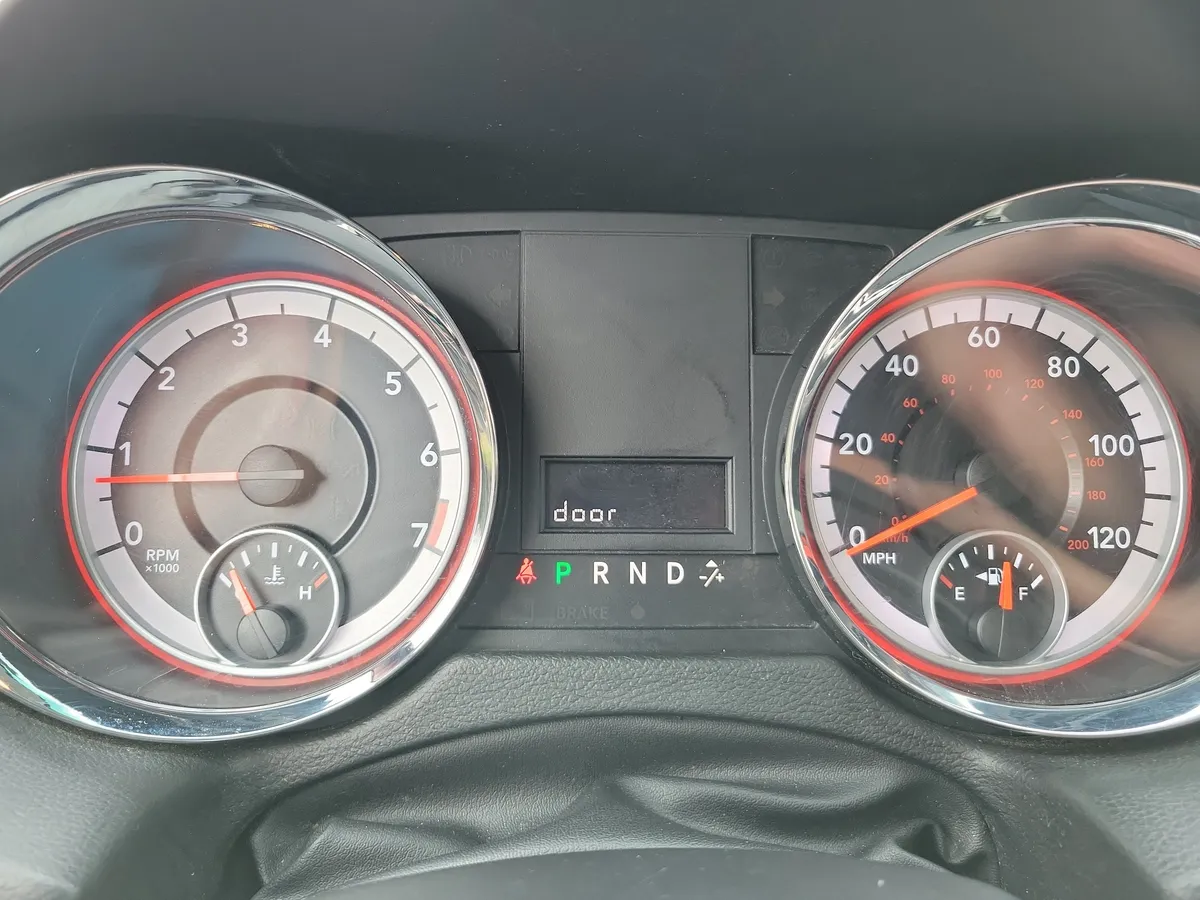 2013 Dodge Grand Caravan SE thumbnail 22
