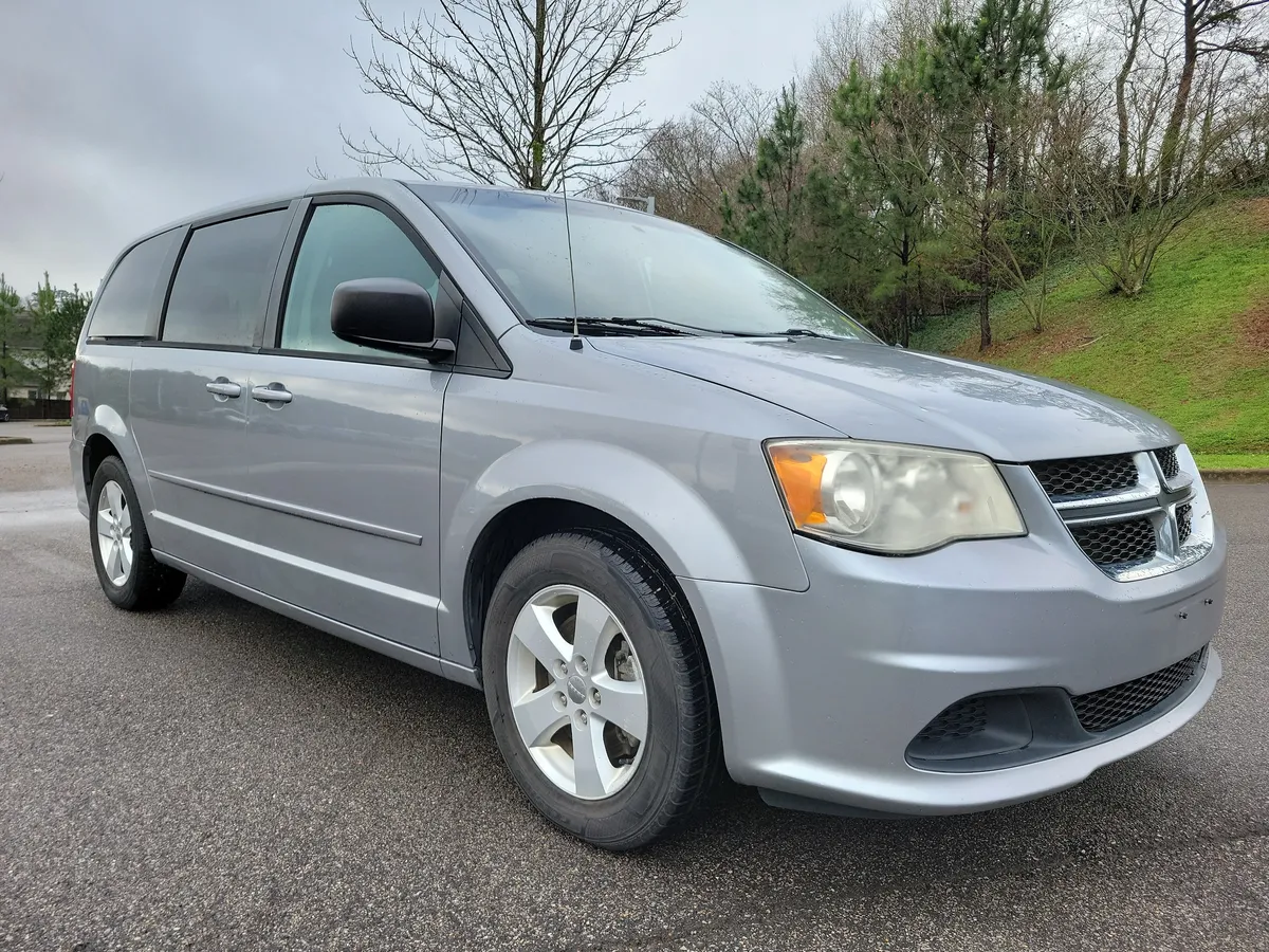 2013 Dodge Grand Caravan SE thumbnail 7