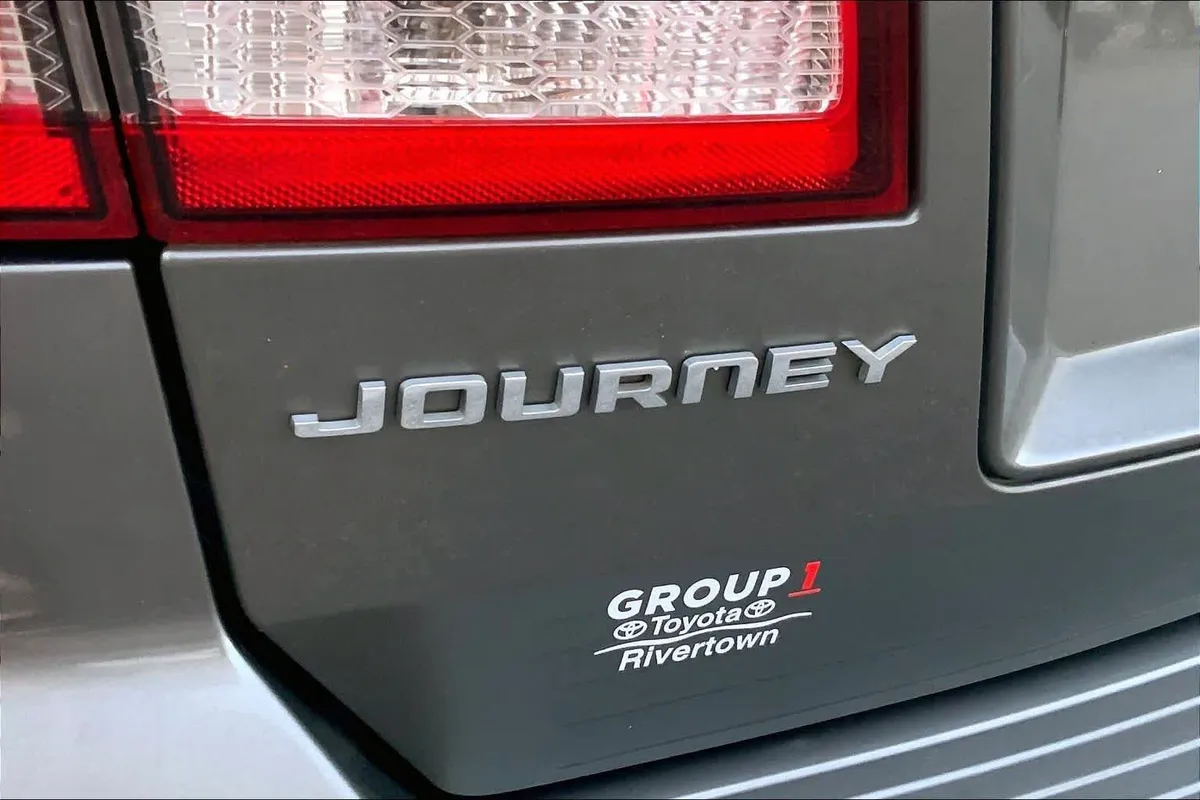 2013 Dodge Journey SXT thumbnail 29