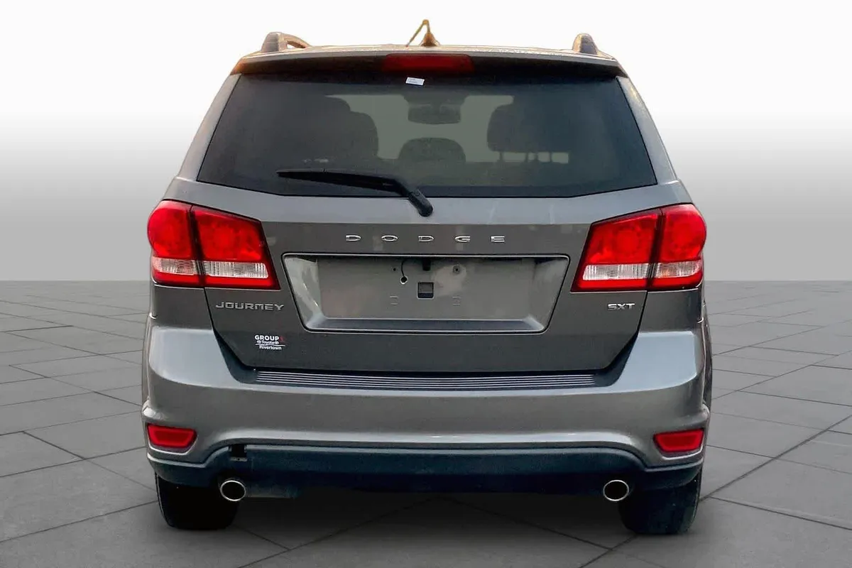 2013 Dodge Journey SXT thumbnail 4