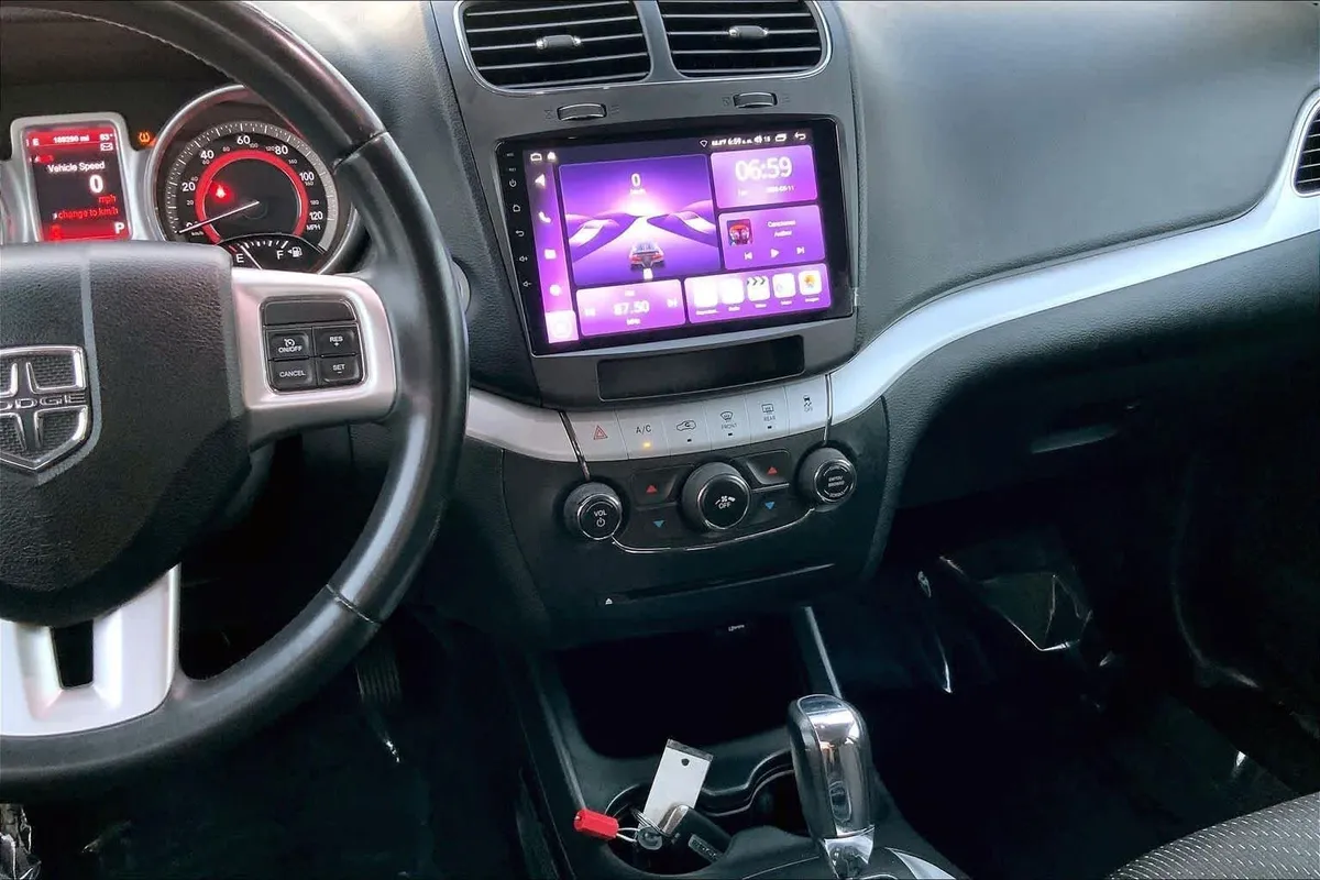 2013 Dodge Journey SXT thumbnail 6