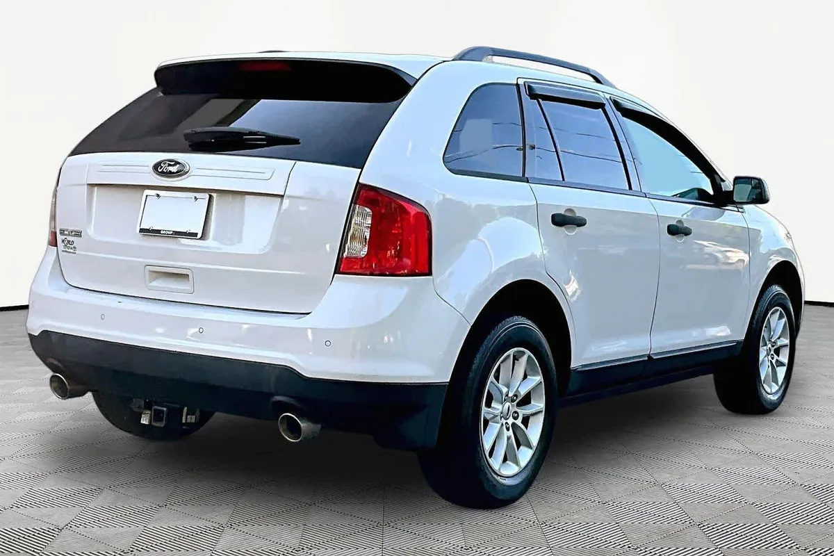 2013 Ford Edge SE thumbnail 13