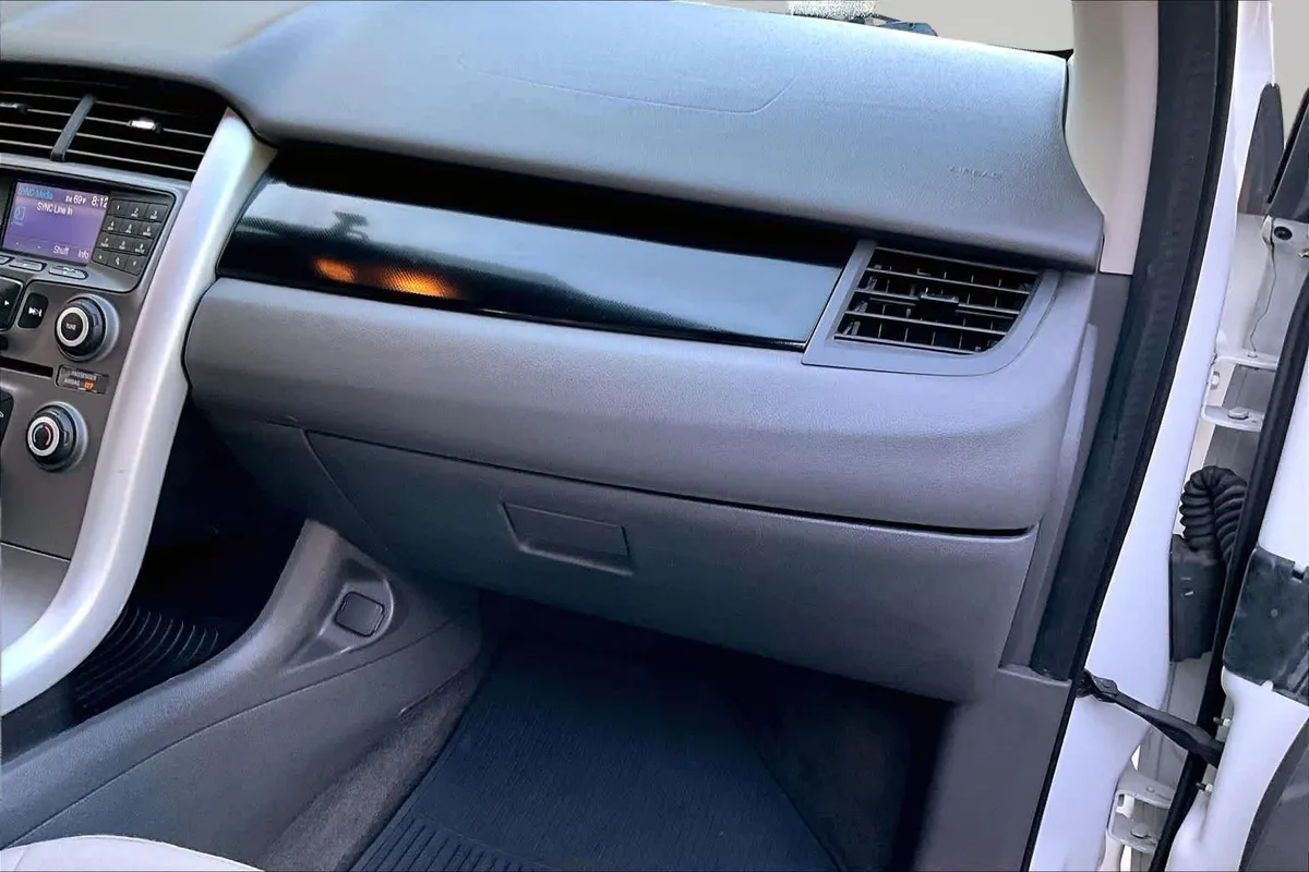 2013 Ford Edge SE thumbnail 19