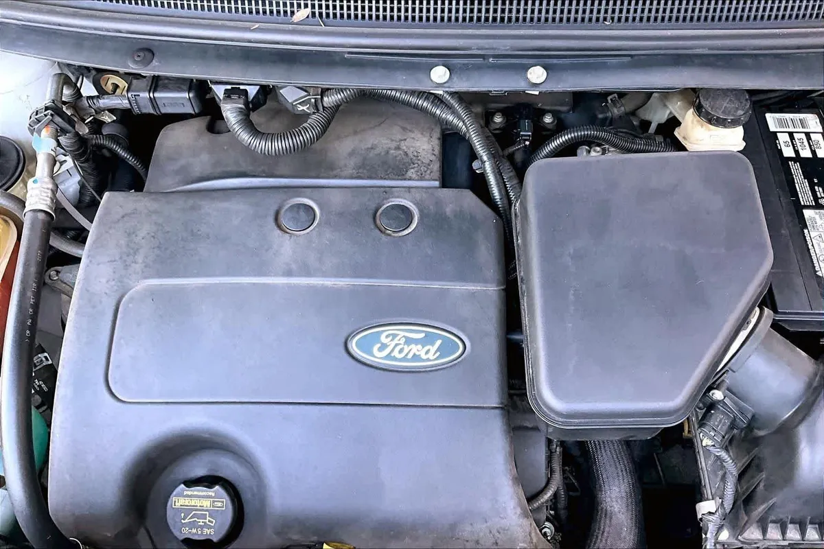 2013 Ford Edge SE thumbnail 32