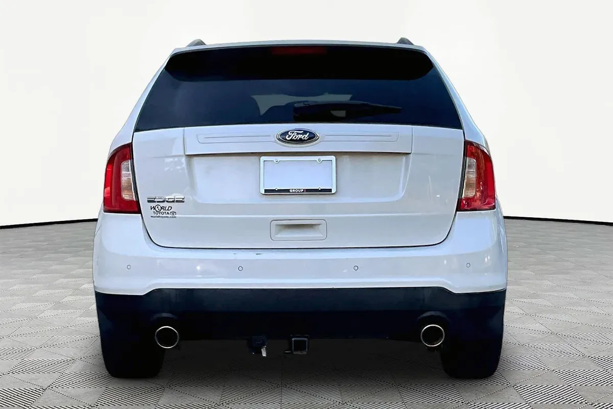 2013 Ford Edge SE thumbnail 5