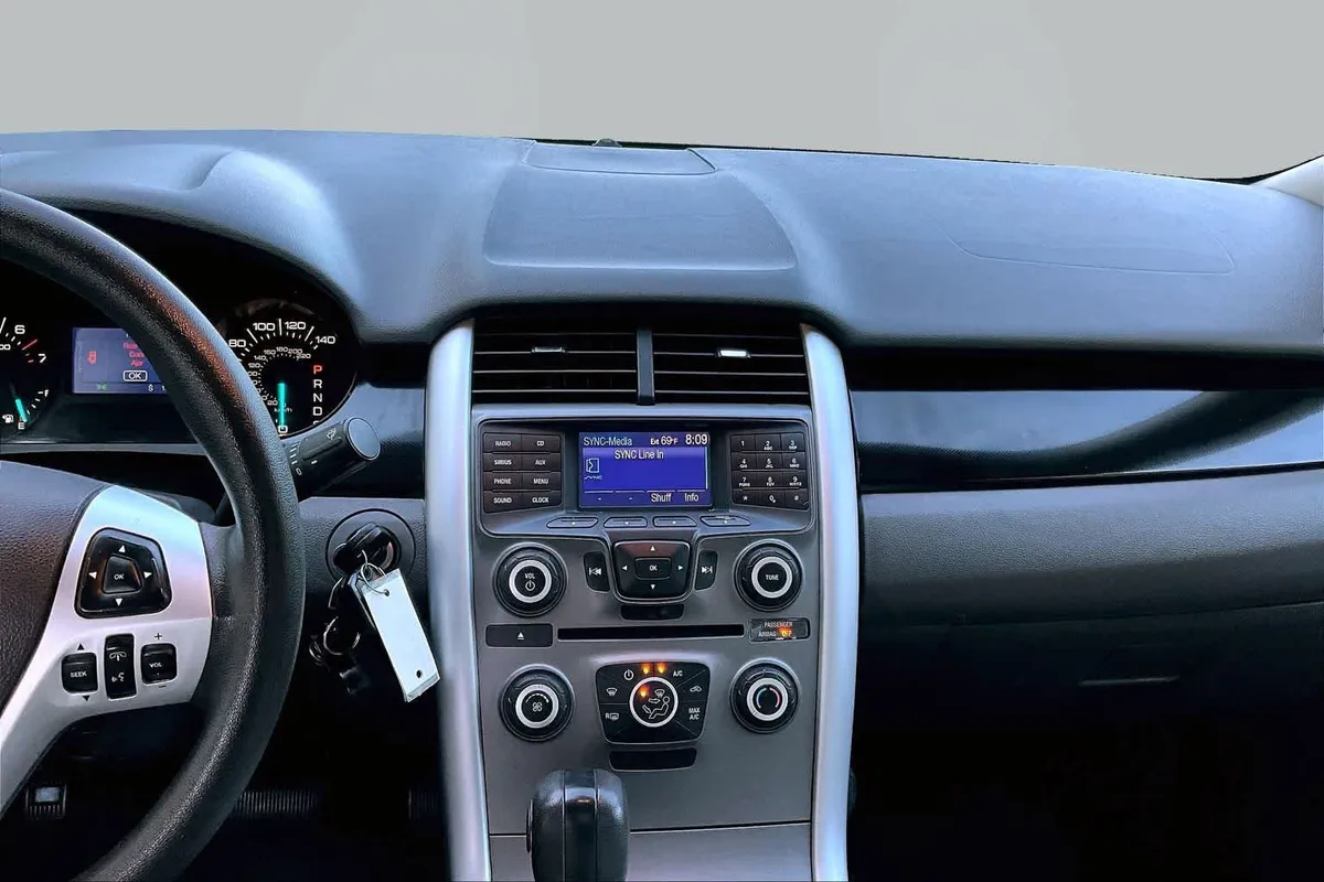 2013 Ford Edge SE thumbnail 7