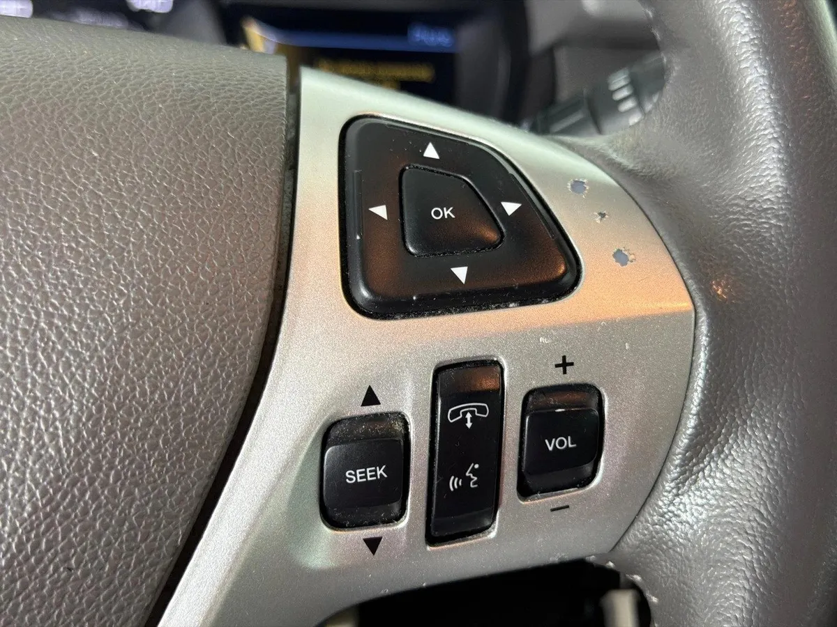 2013 Ford Edge SEL thumbnail 26