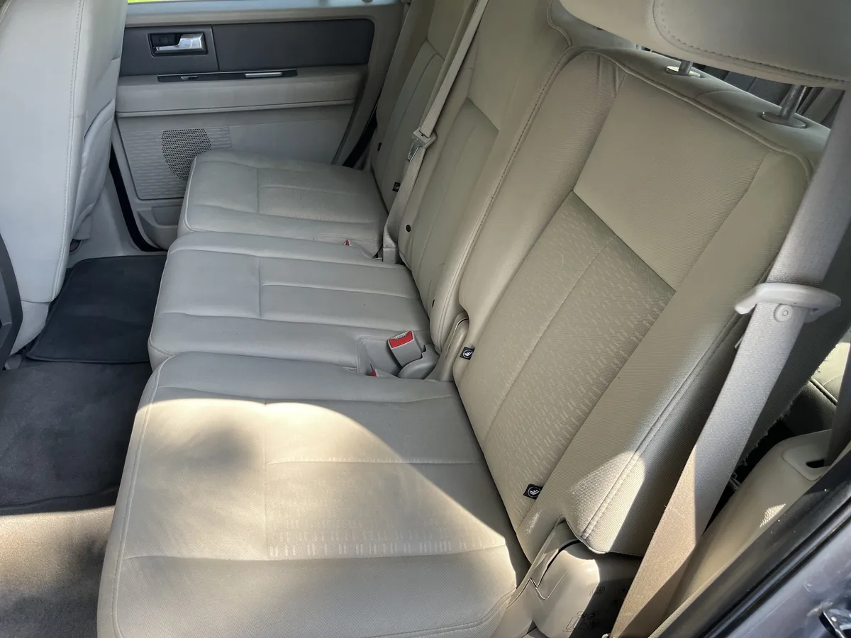 2013 Ford Expedition XL thumbnail 14
