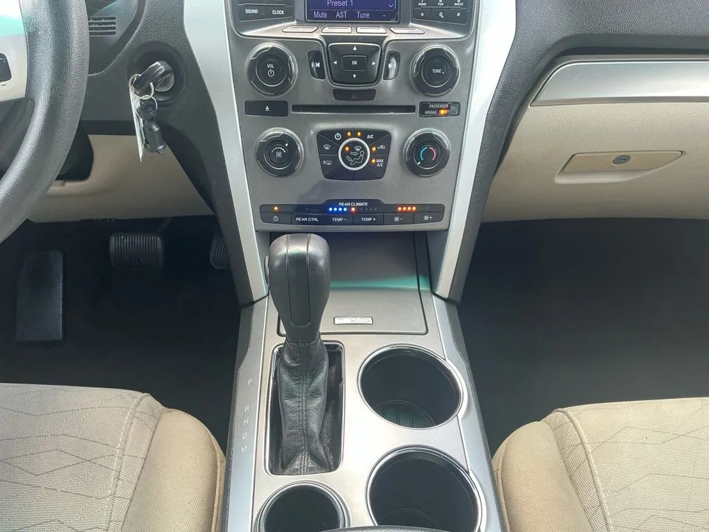 2013 Ford Explorer Base thumbnail 20