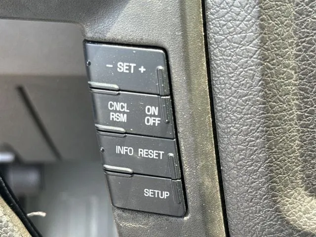 2013 Ford F-150 thumbnail 20
