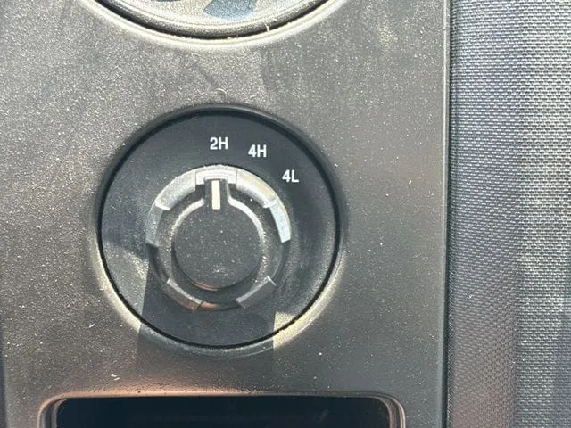 2013 Ford F-150 thumbnail 21