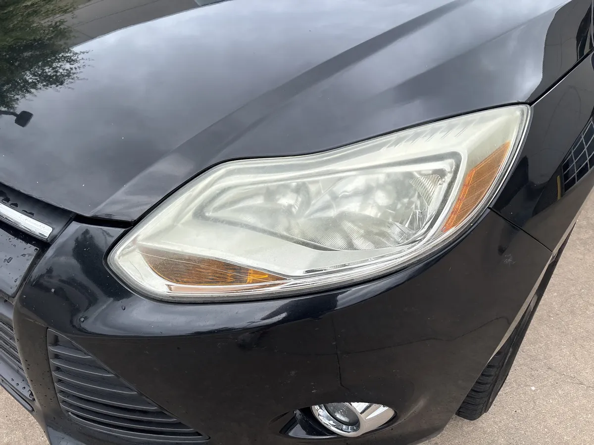 2013 Ford Focus SE thumbnail 8