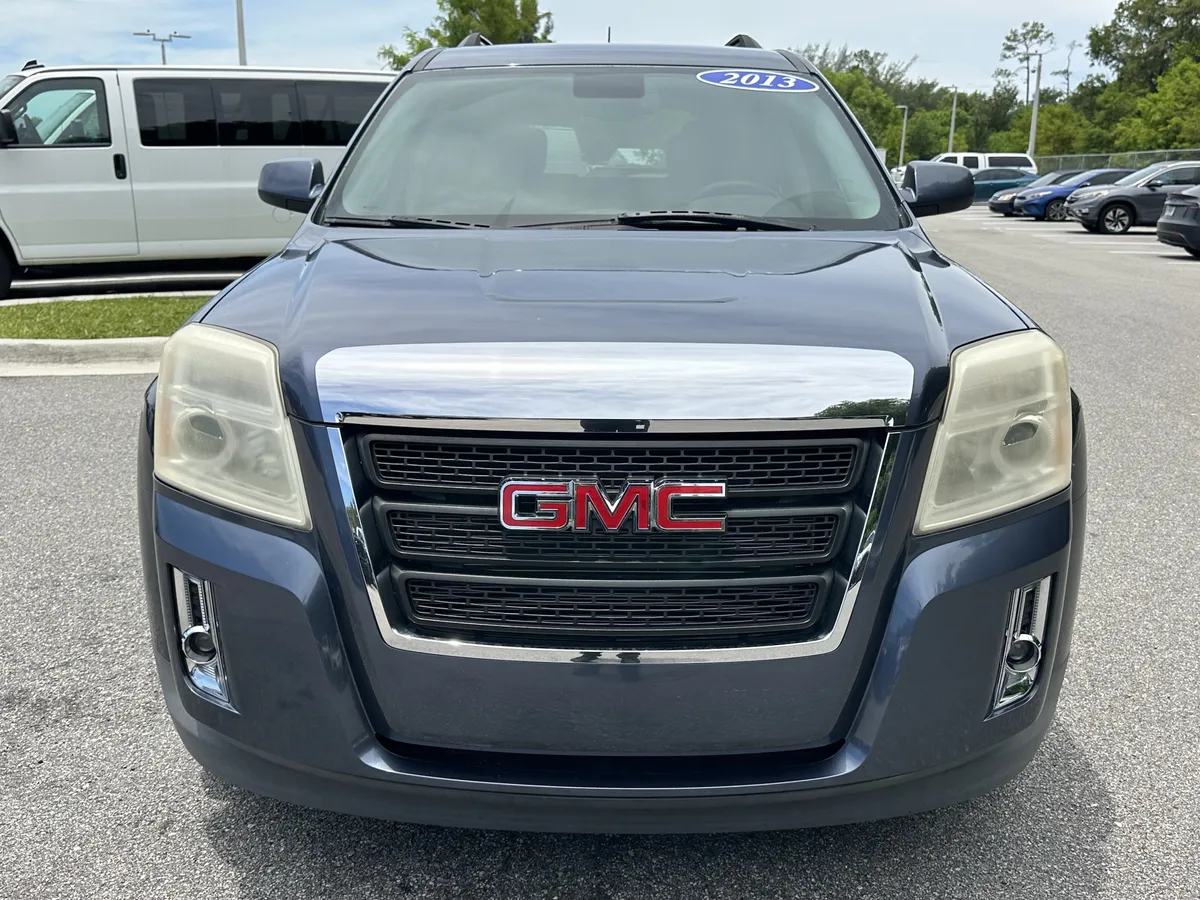 2013 GMC Terrain SLE thumbnail 2