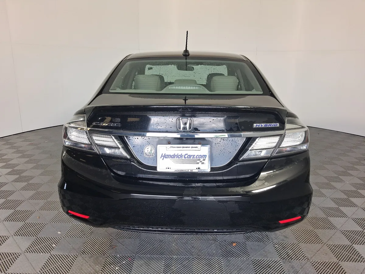 2013 Honda Civic Hybrid thumbnail 8