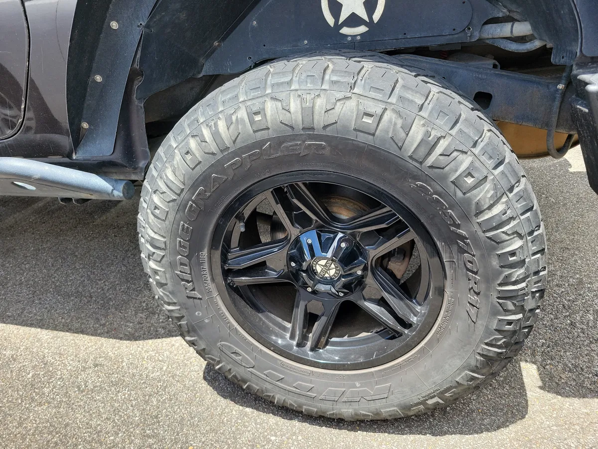 2013 Jeep Wrangler Sport thumbnail 19