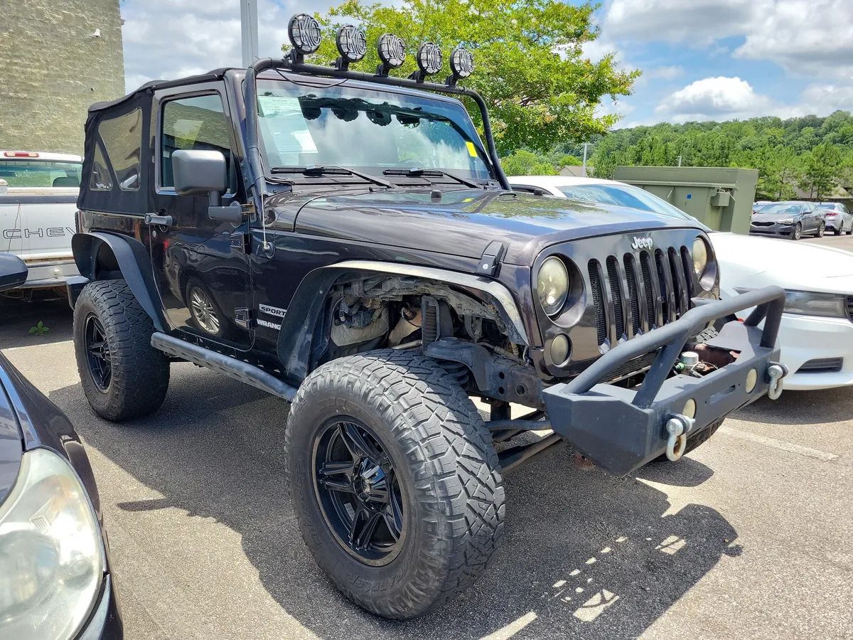2013 Jeep Wrangler Sport thumbnail 2