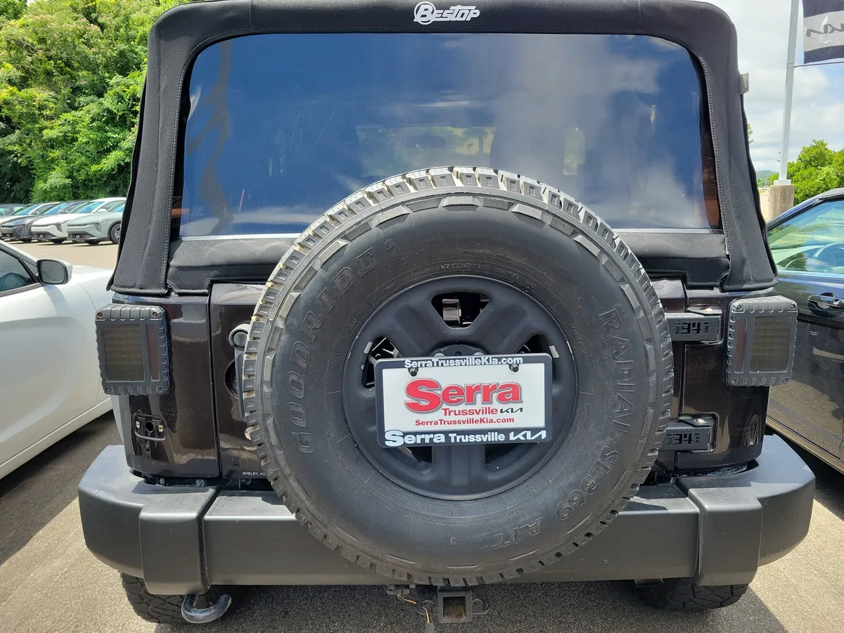 2013 Jeep Wrangler Sport thumbnail 4