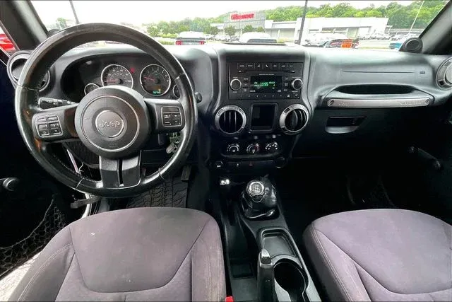 2013 Jeep Wrangler Sport thumbnail 7
