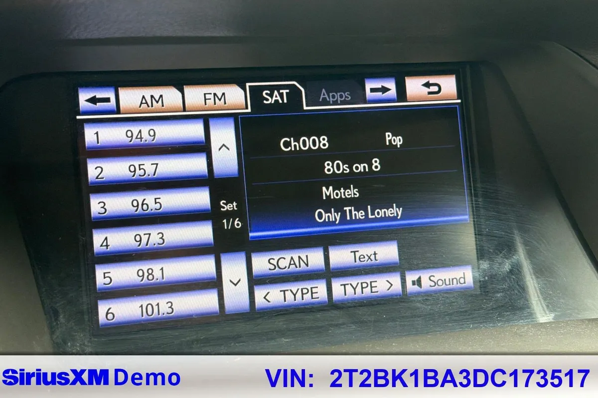 2013 Lexus RX 350 thumbnail 37
