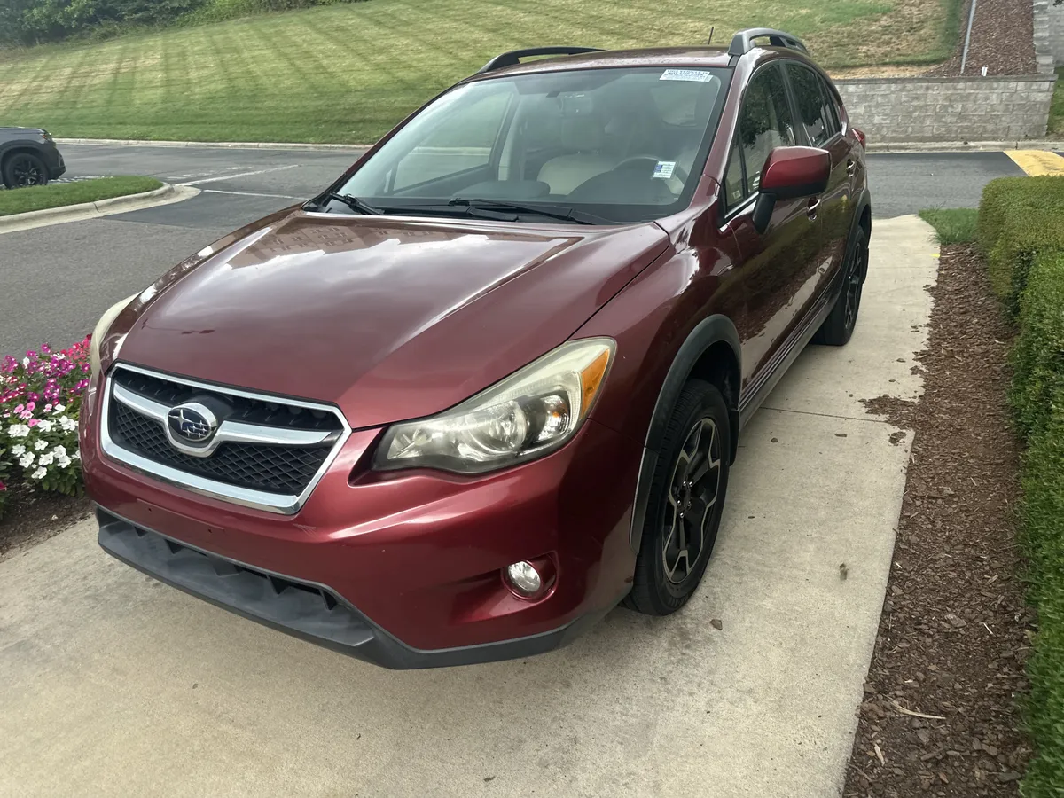 2013 Subaru XV Crosstrek Limited thumbnail 4