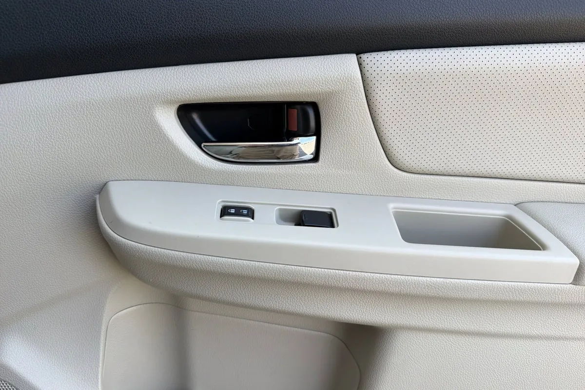 2013 Subaru XV Crosstrek Limited thumbnail 20
