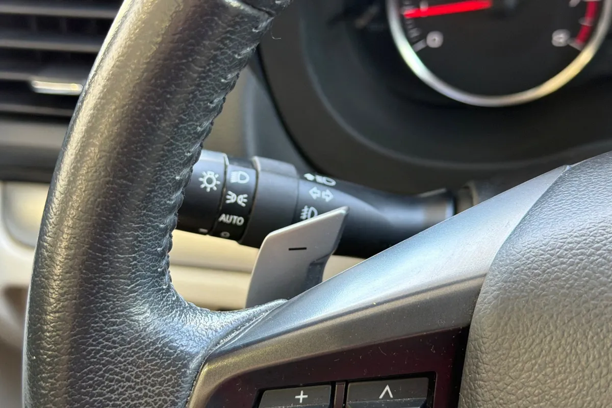 2013 Subaru XV Crosstrek Limited thumbnail 29