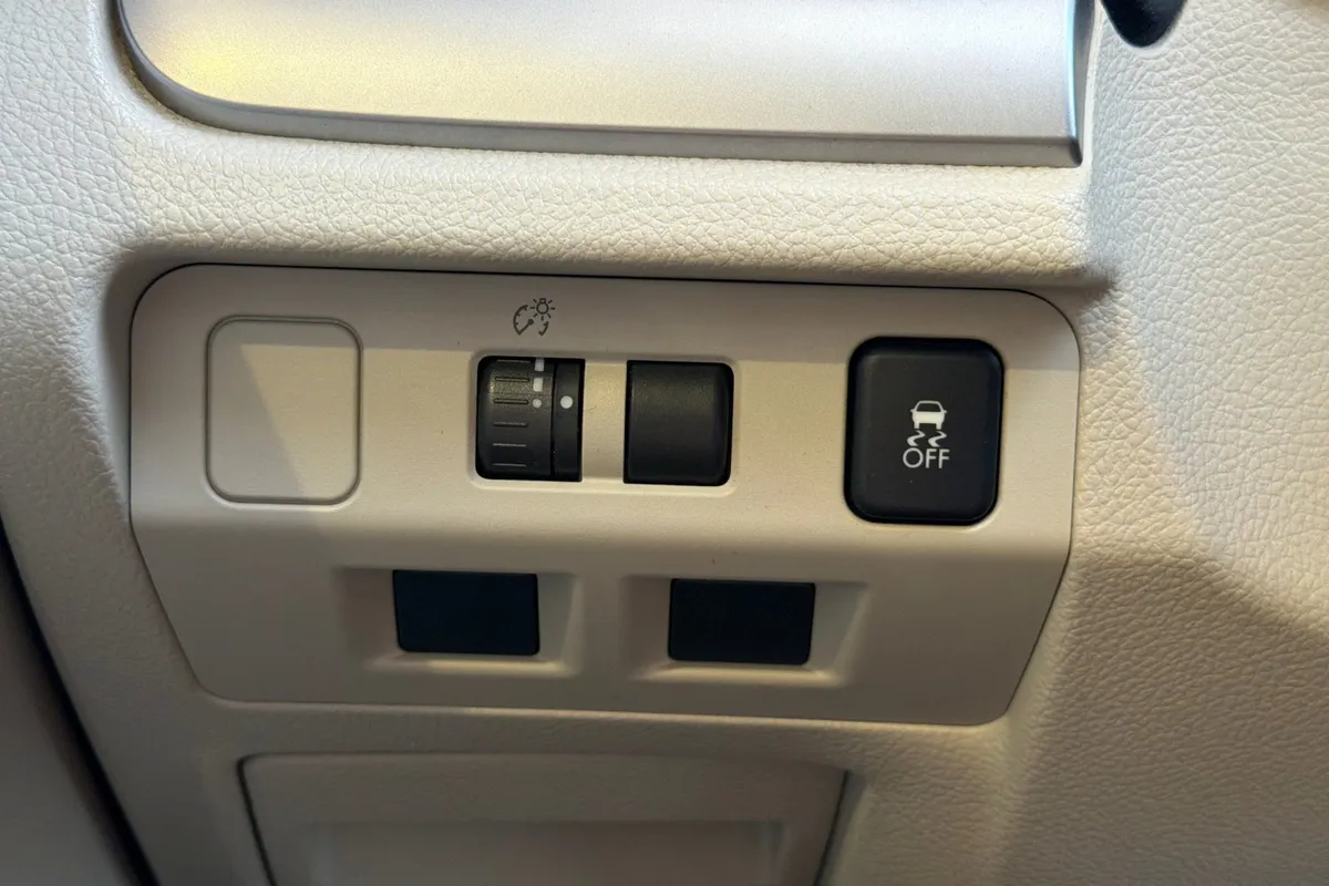 2013 Subaru XV Crosstrek Limited thumbnail 33