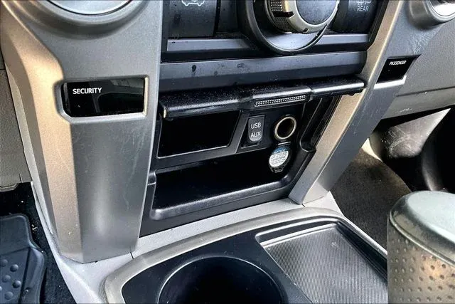 2013 Toyota 4Runner SR5 thumbnail 23