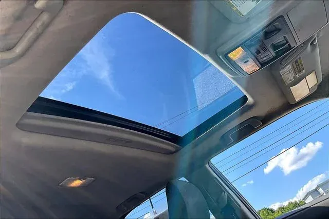 2013 Toyota 4Runner SR5 thumbnail 24