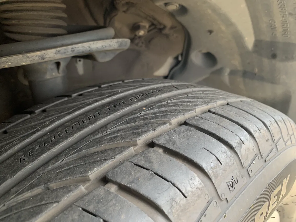 2013 Toyota RAV4 XLE thumbnail 11