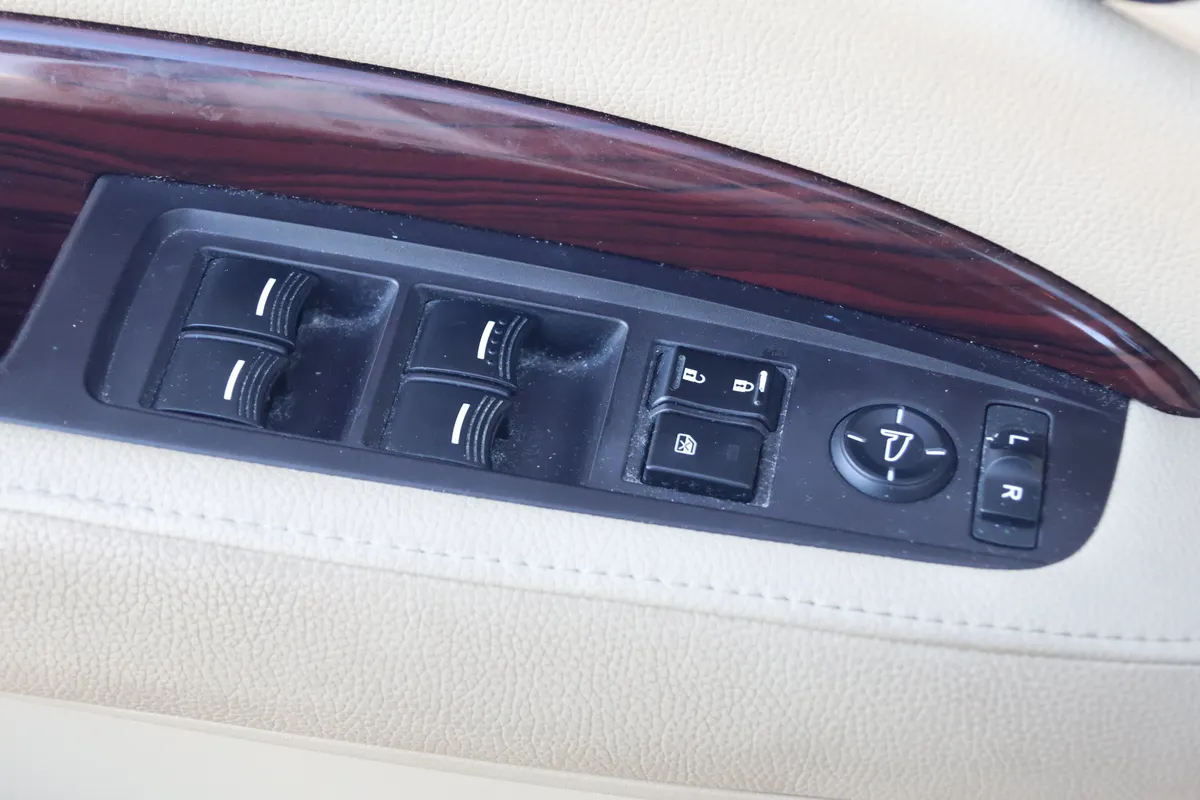 2014 Acura MDX Tech/Entertainment Pkg thumbnail 13