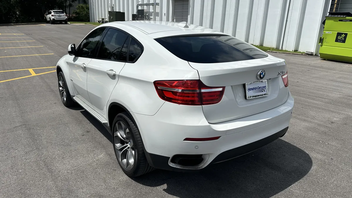 2014 BMW X6 xDrive50i thumbnail 7